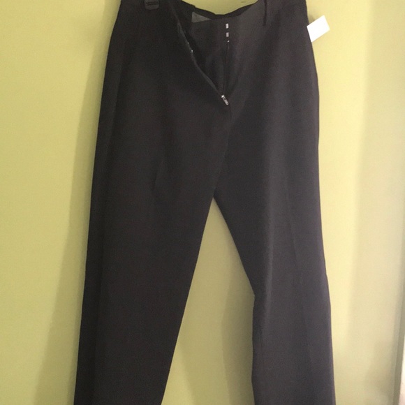 Gap Trousers Brand new. Great for work or Church. - Picture 4 of 7
